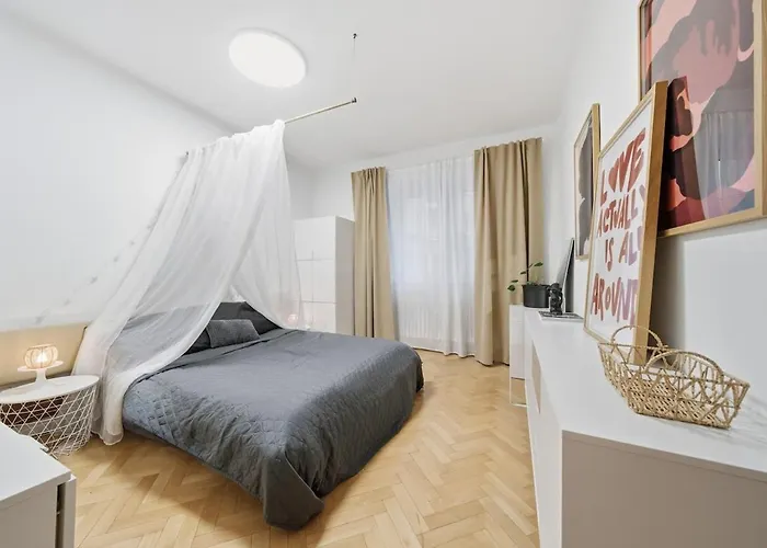 Stylish 2br Family Near Hockey Stadium Apartamento