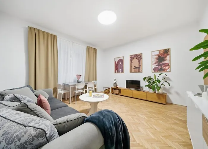 Apartman Stylish 2br Family Near Hockey Stadium Pozsony