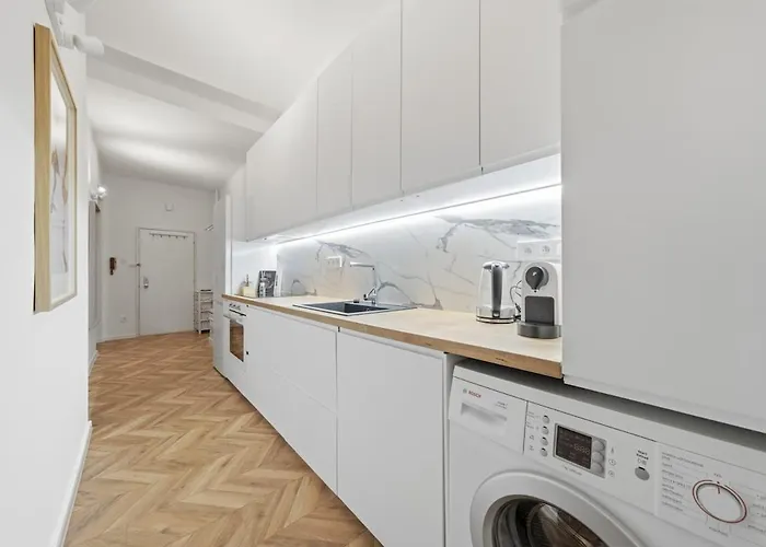 Stylish 2br Family Near Hockey Stadium Apartament